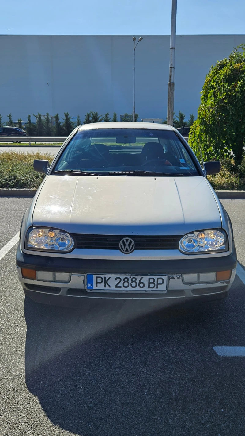 VW Golf Mk3, снимка 1 - Автомобили и джипове - 47752444