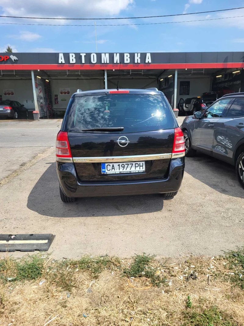 Opel Zafira 1.9 CDTI, снимка 5 - Автомобили и джипове - 47909223