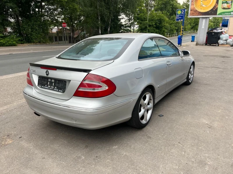 Mercedes-Benz CLK 320, снимка 7 - Автомобили и джипове - 48423235