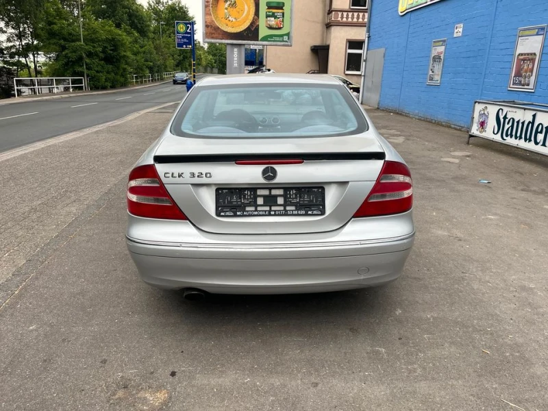 Mercedes-Benz CLK 320, снимка 5 - Автомобили и джипове - 48423235