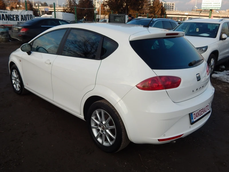 Seat Leon 1.6TDI* COPA* КАТО НОВА* , снимка 6 - Автомобили и джипове - 48786115