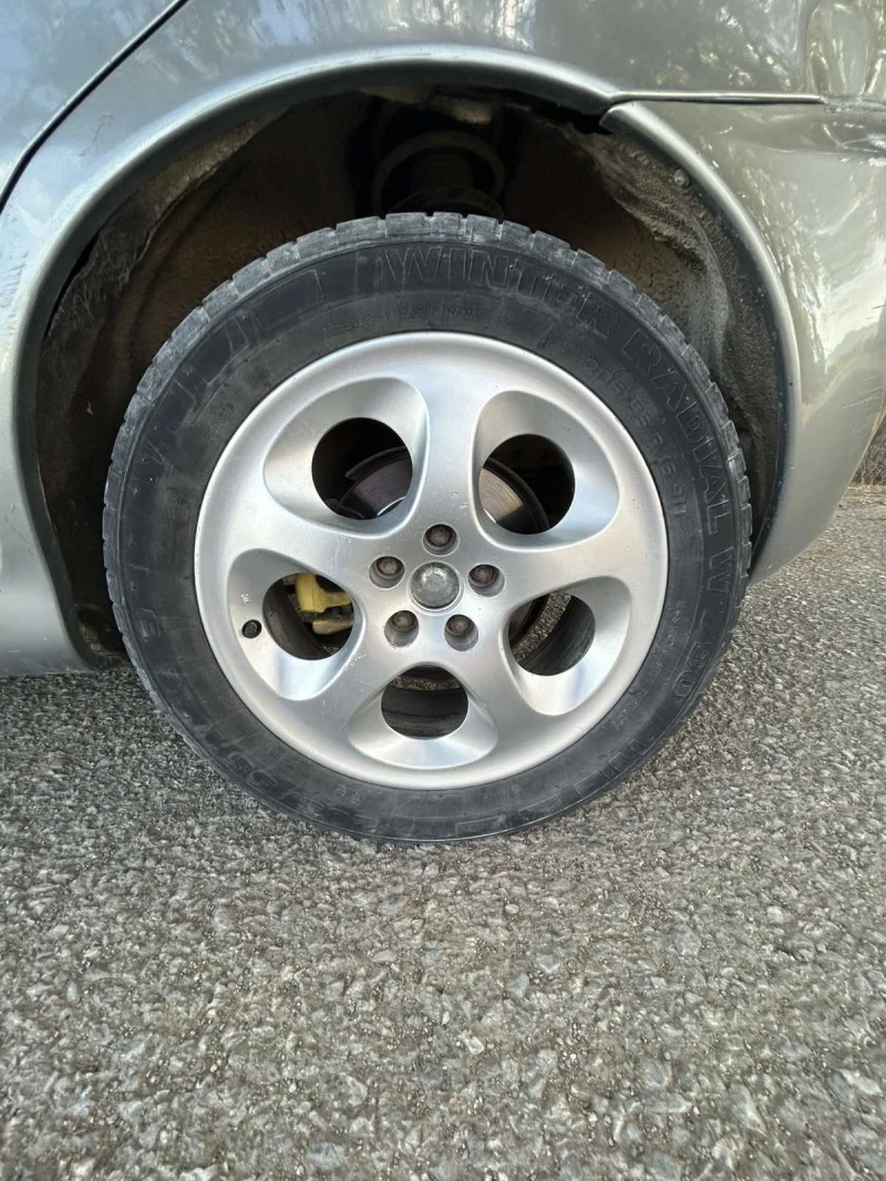 Alfa Romeo 147, снимка 15 - Автомобили и джипове - 52833281