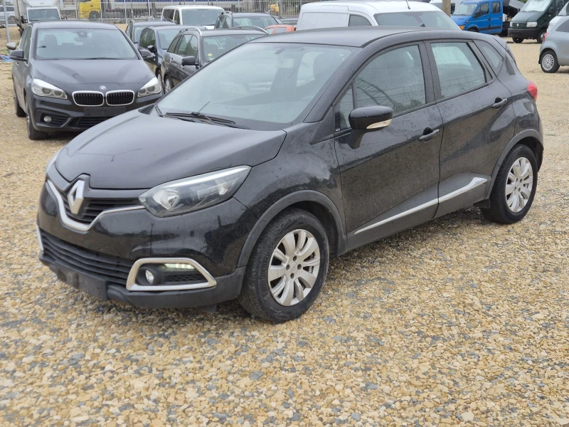 Renault Captur 0.9, снимка 4 - Автомобили и джипове - 51997545