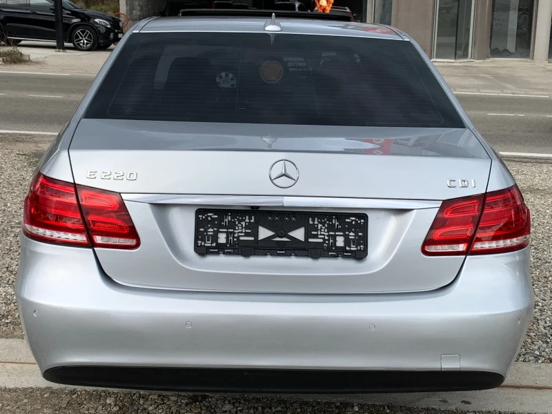 Mercedes-Benz E 220 220CDI.Navi.Top.Собствен лизинг!!!, снимка 5 - Автомобили и джипове - 52551462