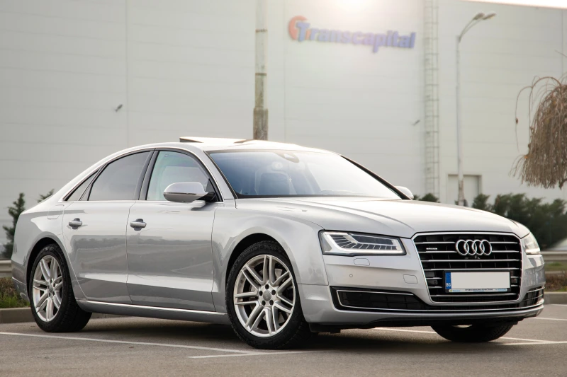 Audi A8, снимка 5 - Автомобили и джипове - 52643081