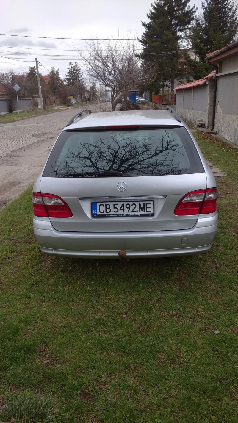 Mercedes-Benz E 270, снимка 6 - Автомобили и джипове - 52988874