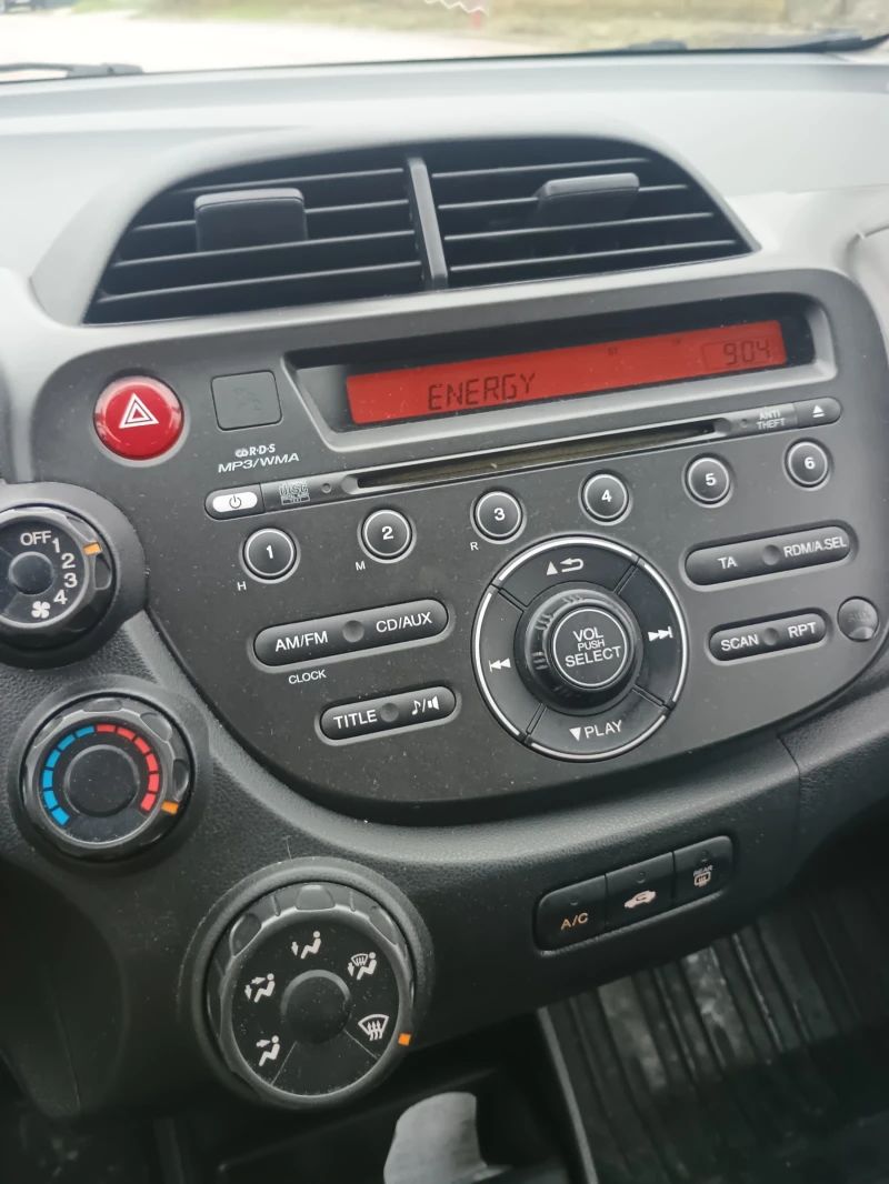 Honda Jazz, снимка 6 - Автомобили и джипове - 53429963