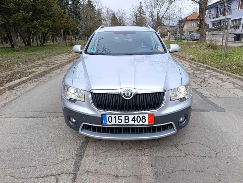 Skoda Superb Scout 4X4 2.0 TDI Автомат , снимка 2 - Автомобили и джипове - 53453984