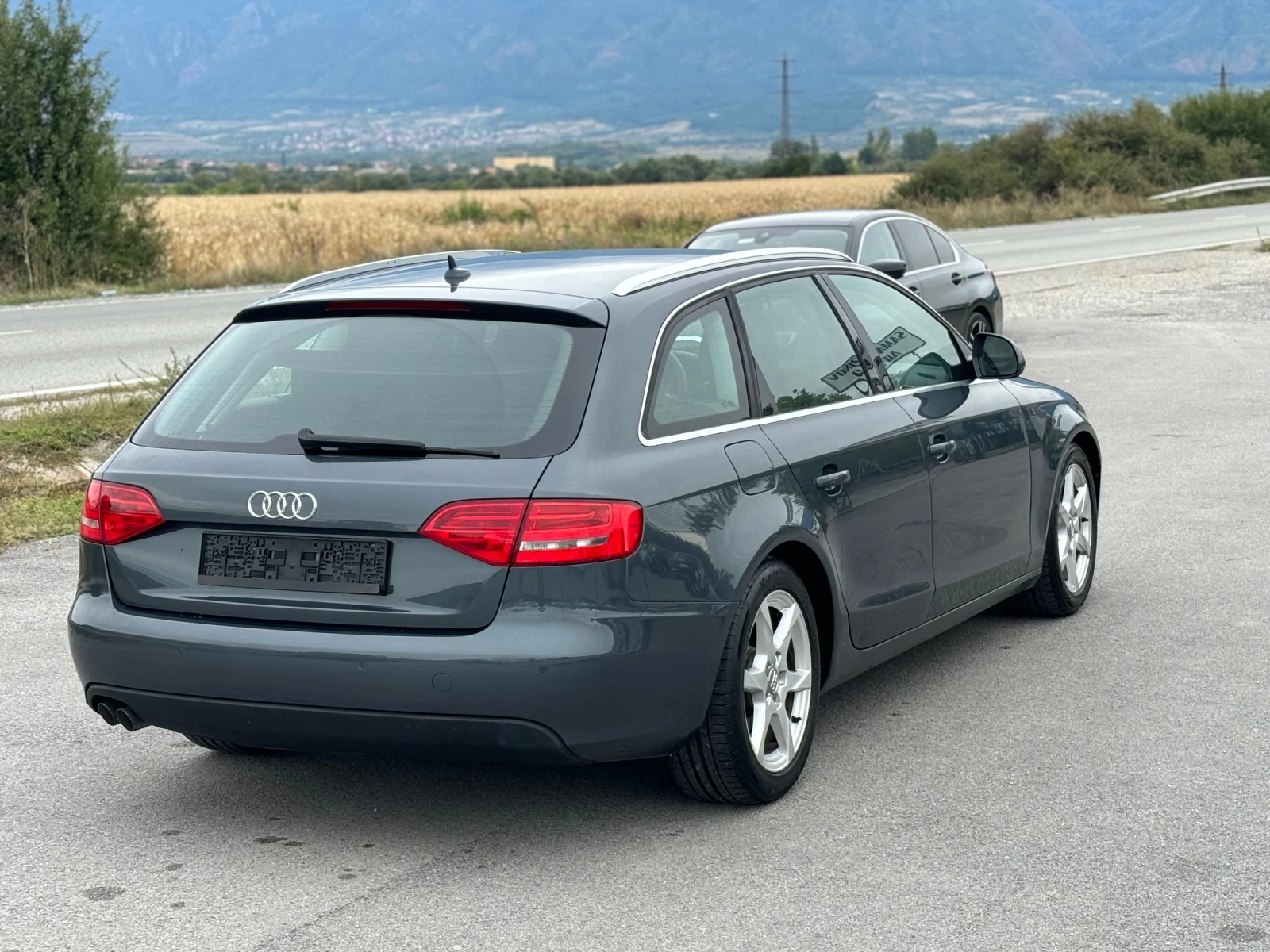 Audi A4 2.0 TDI Comonrail - изображение 3