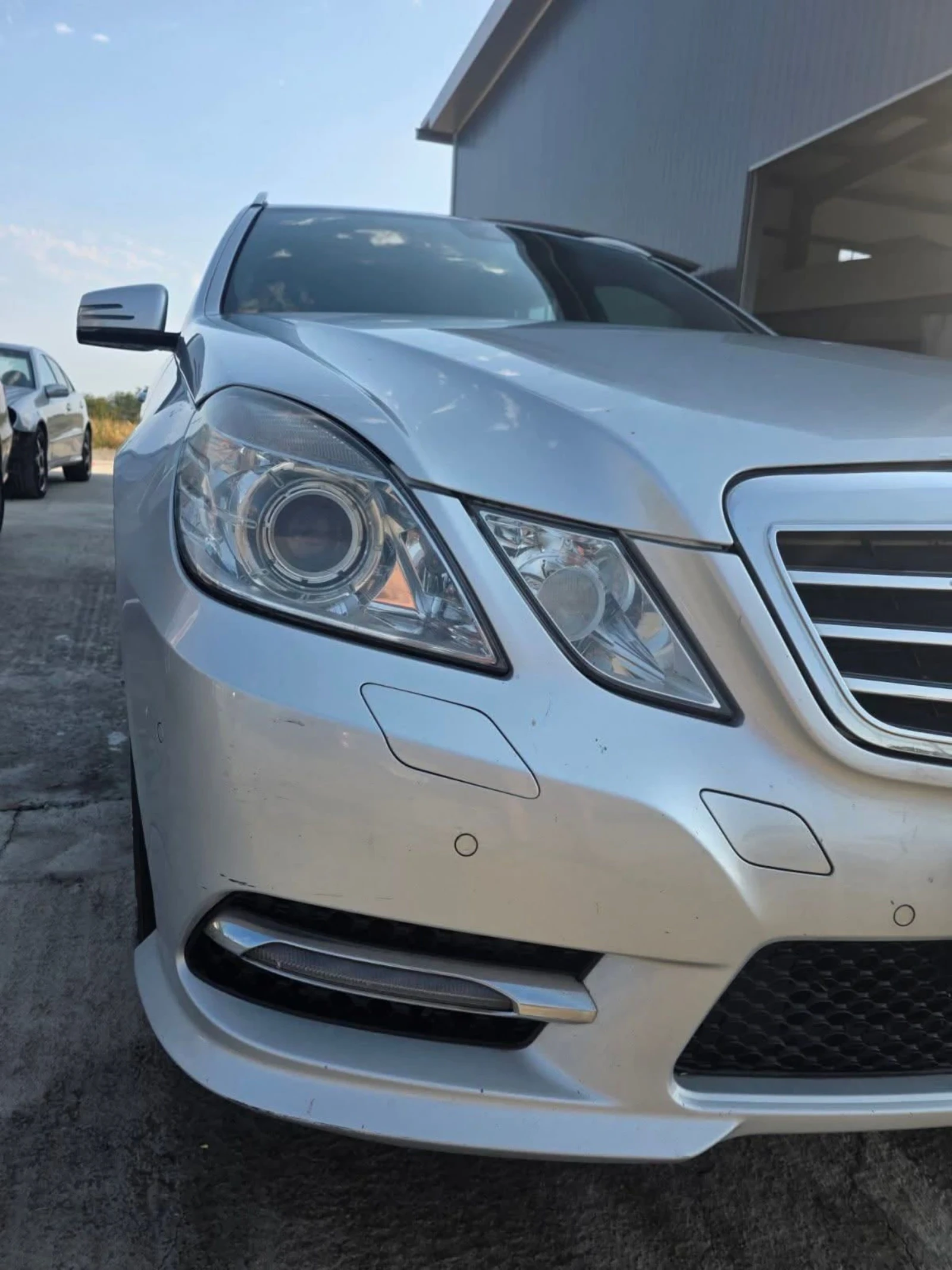 Mercedes-Benz E 220 651 - изображение 2