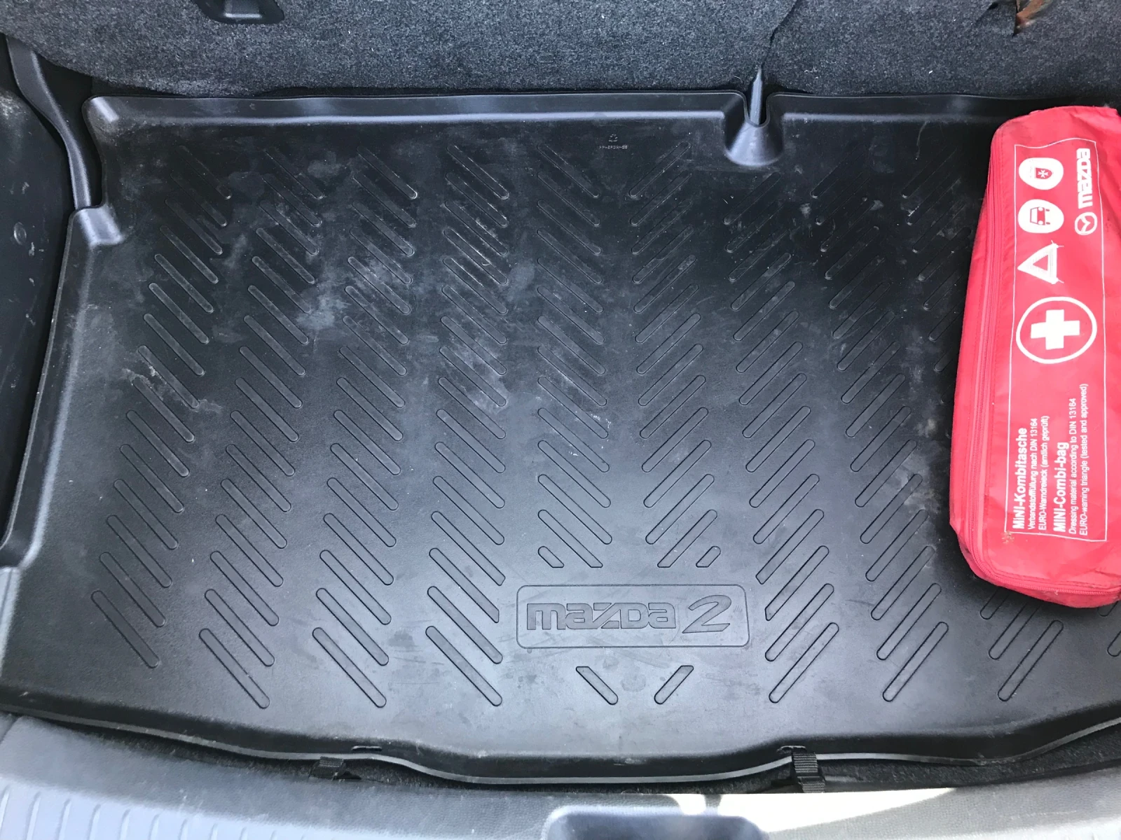 Mazda 2 1.5I AVTOMAT  - изображение 7