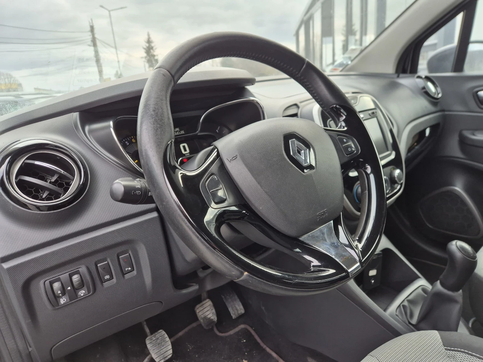 Renault Captur 0.9 | Mobile.bg � ����������� 8