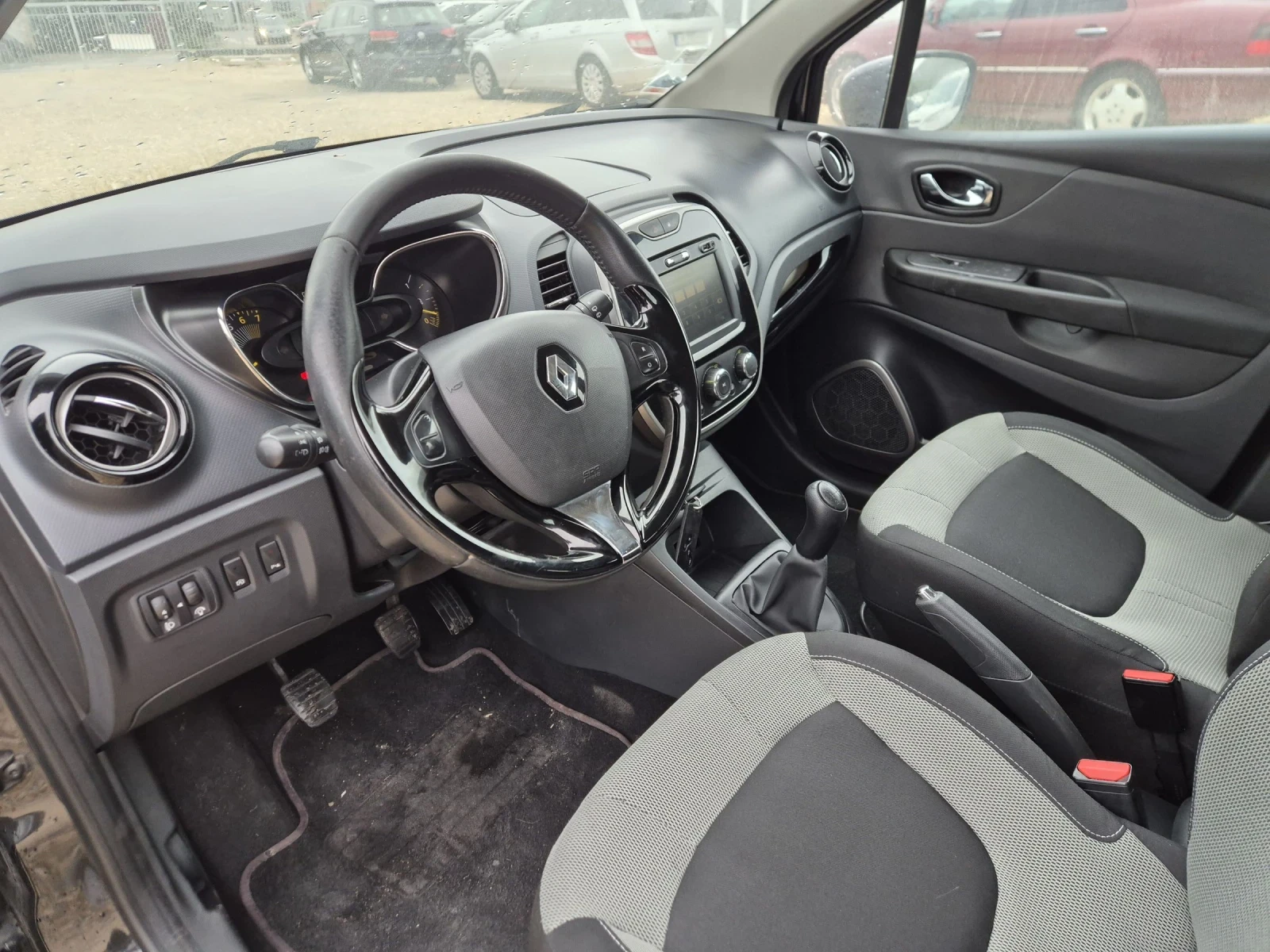 Renault Captur 0.9 | Mobile.bg   12