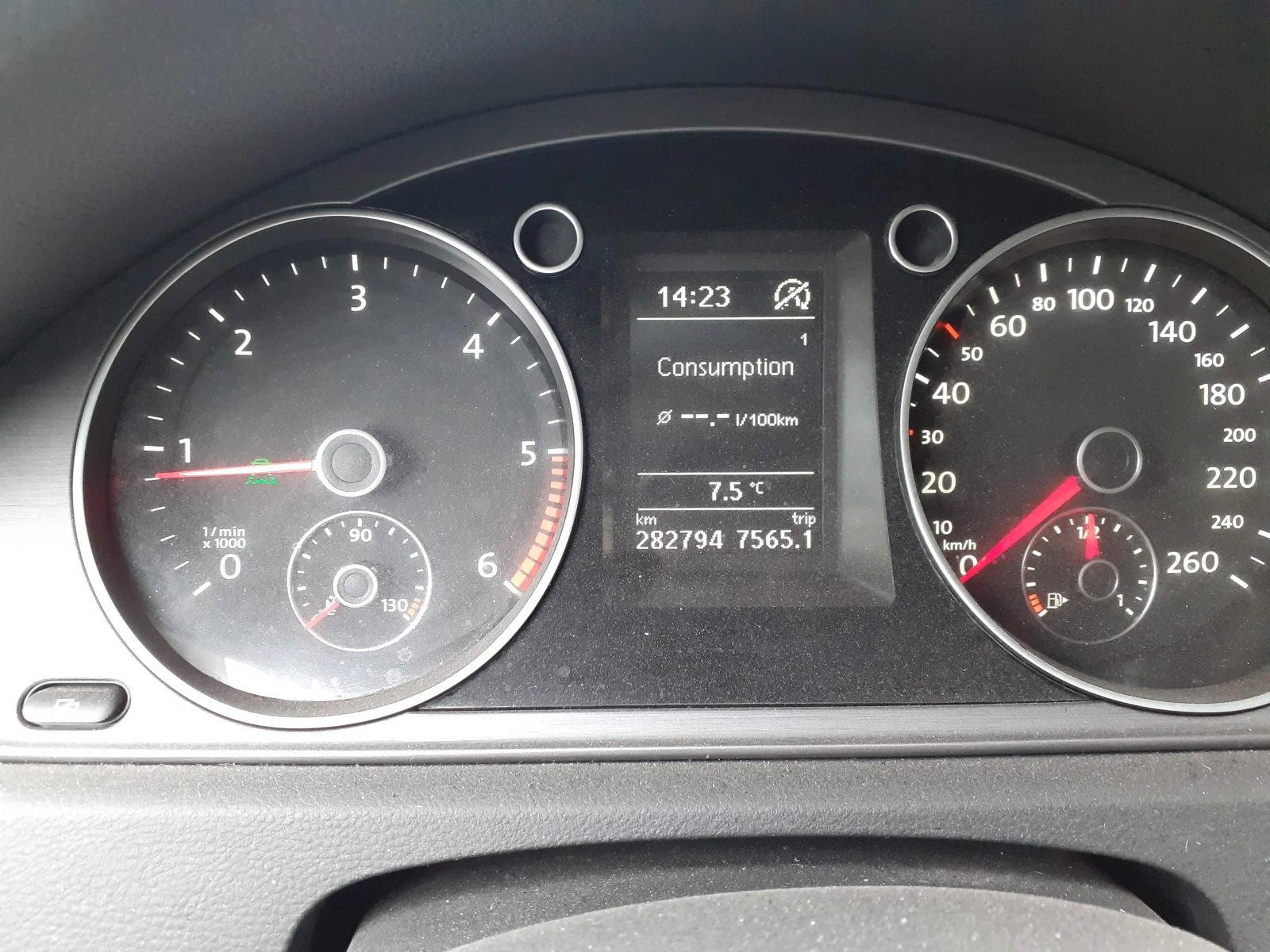 VW Passat  - изображение 5