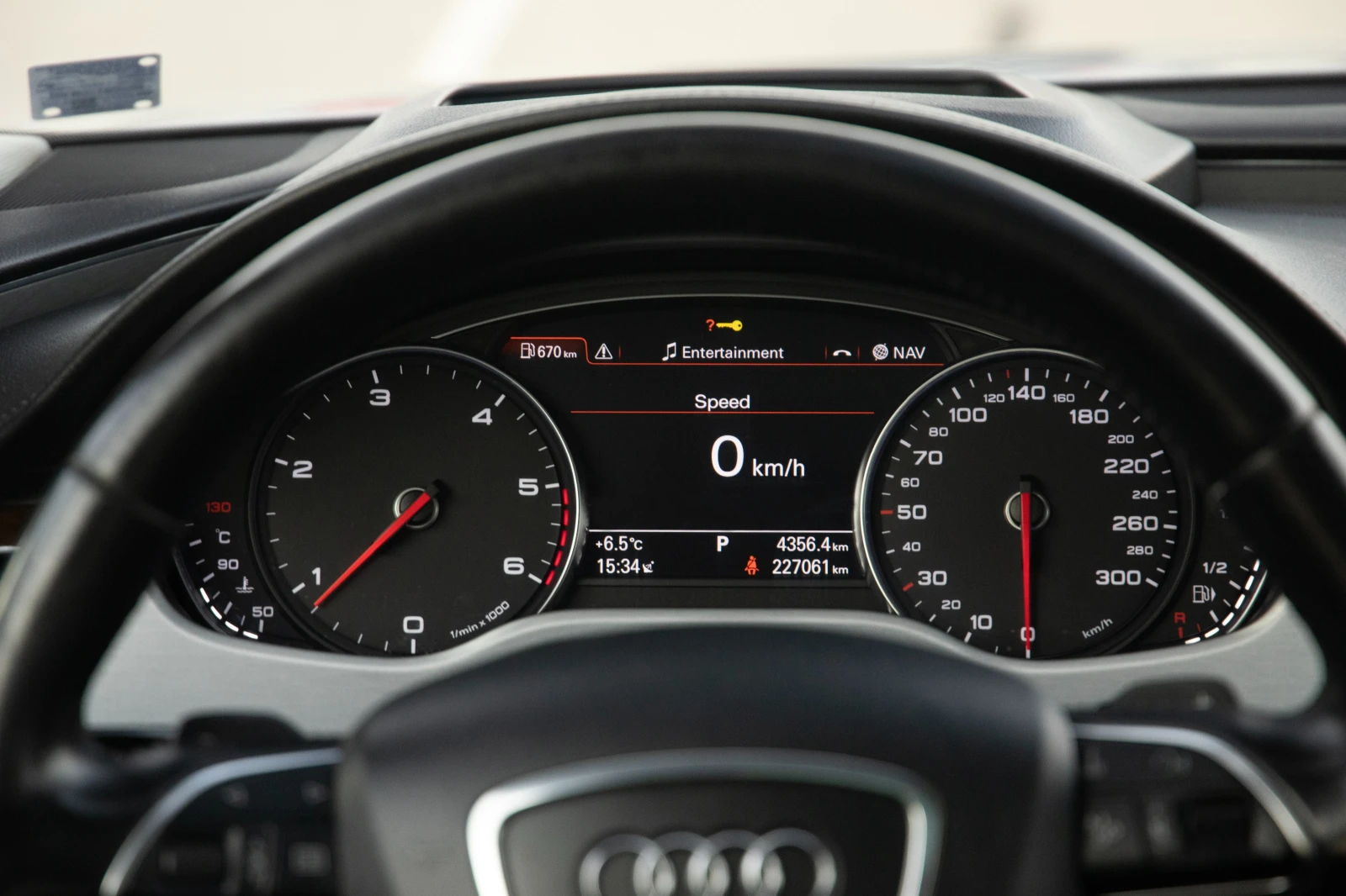 Audi A8  - изображение 10