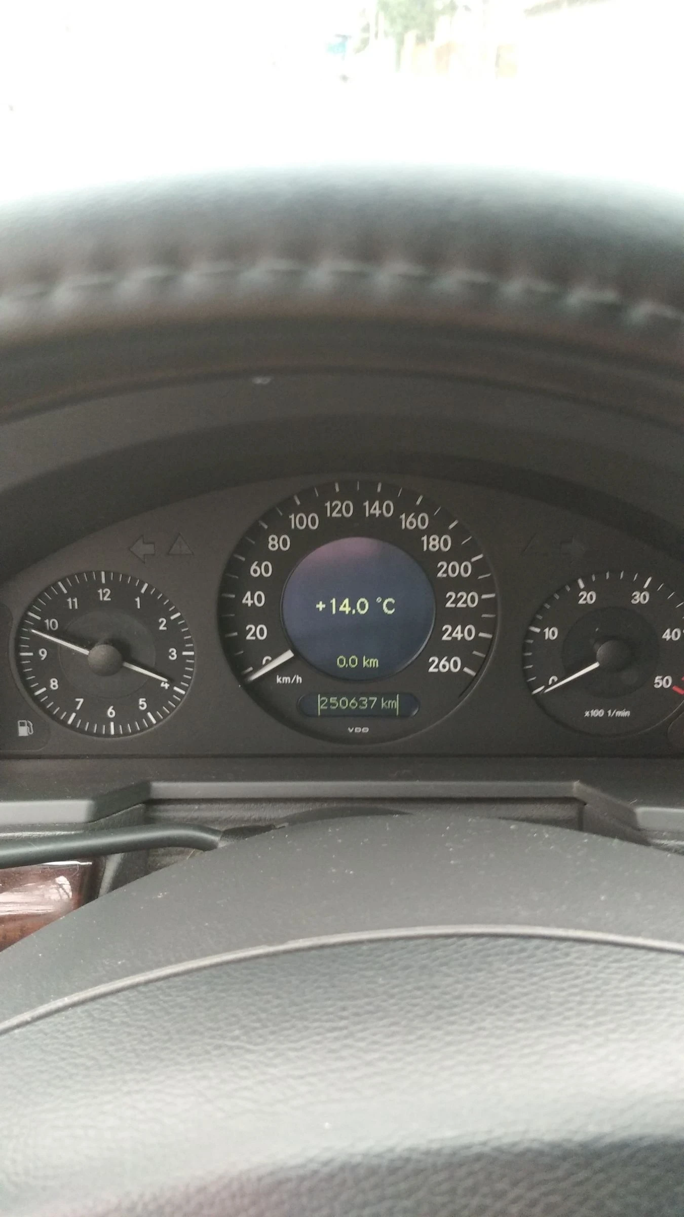 Mercedes-Benz E 270 | Mobile.bg � ����������� 10