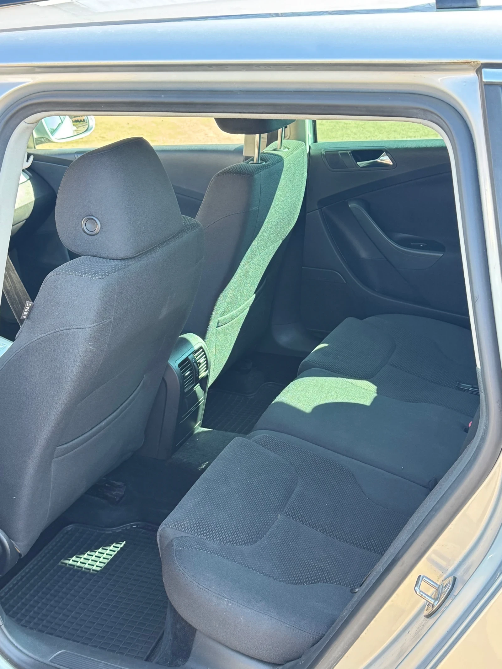 VW Passat, снимка 12 - Автомобили и джипове - 53708661