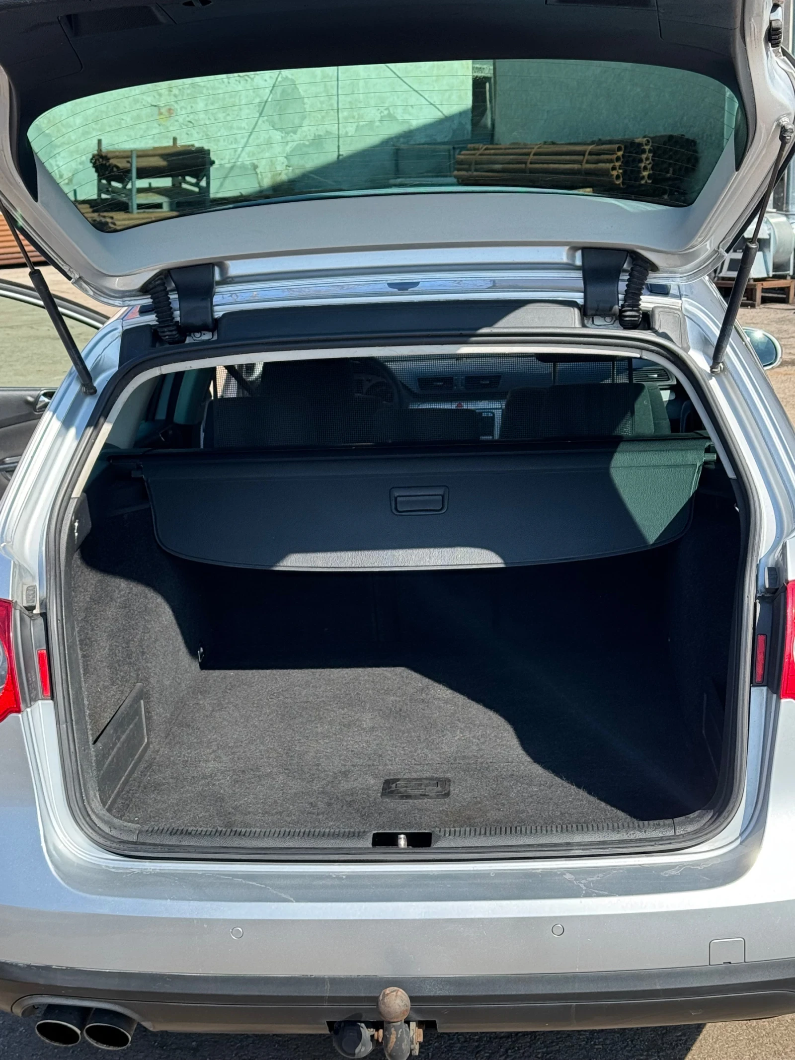 VW Passat, снимка 14 - Автомобили и джипове - 53708661