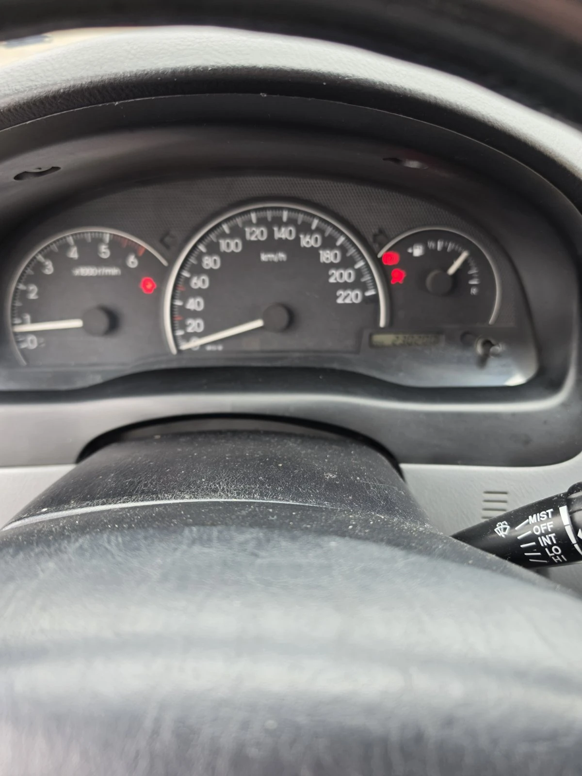 Toyota Avensis verso 2.0 D4D , снимка 10 - Автомобили и джипове - 53950162