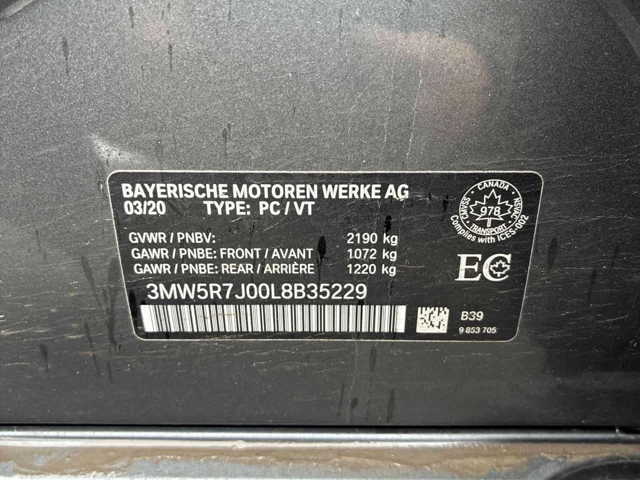 BMW 330 * 330i xDrive * CARFAX * ЦЕНА ДО БГ, снимка 15 - Автомобили и джипове - 53999065