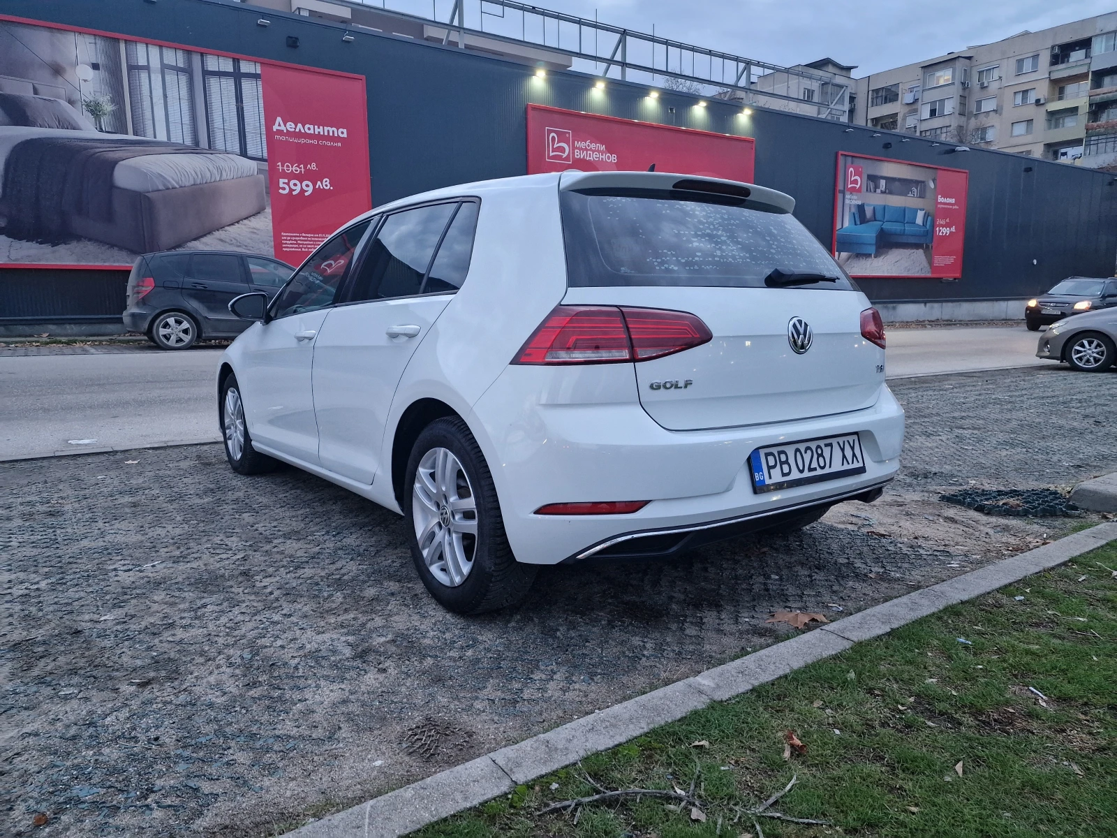 VW Golf, снимка 2 - Автомобили и джипове - 54067049