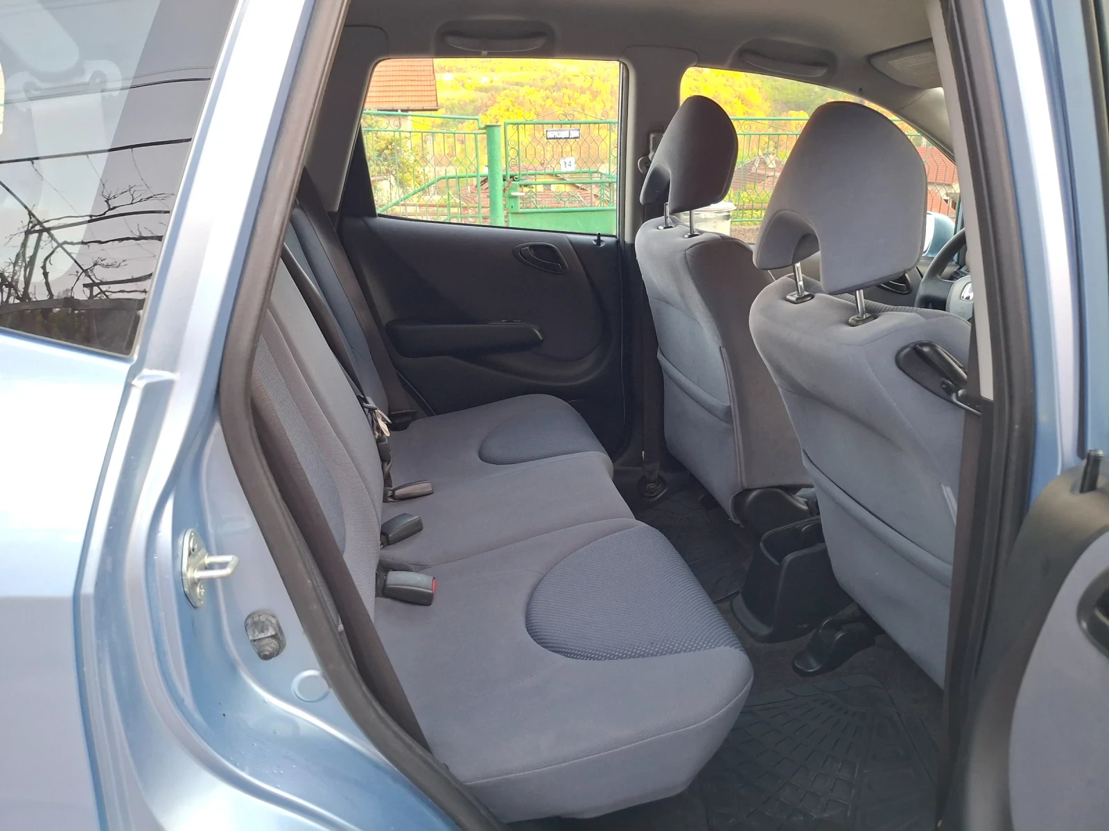 Honda Jazz 1.4iklim.navi., снимка 13 - Автомобили и джипове - 54349058