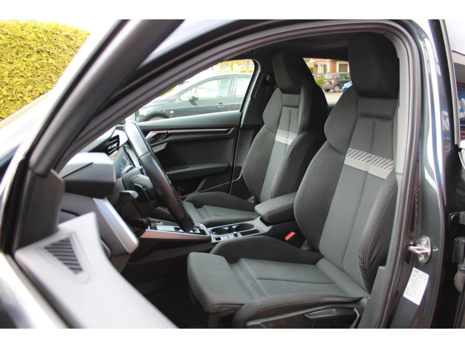 Audi A3 Business, снимка 6 - Автомобили и джипове - 54549418
