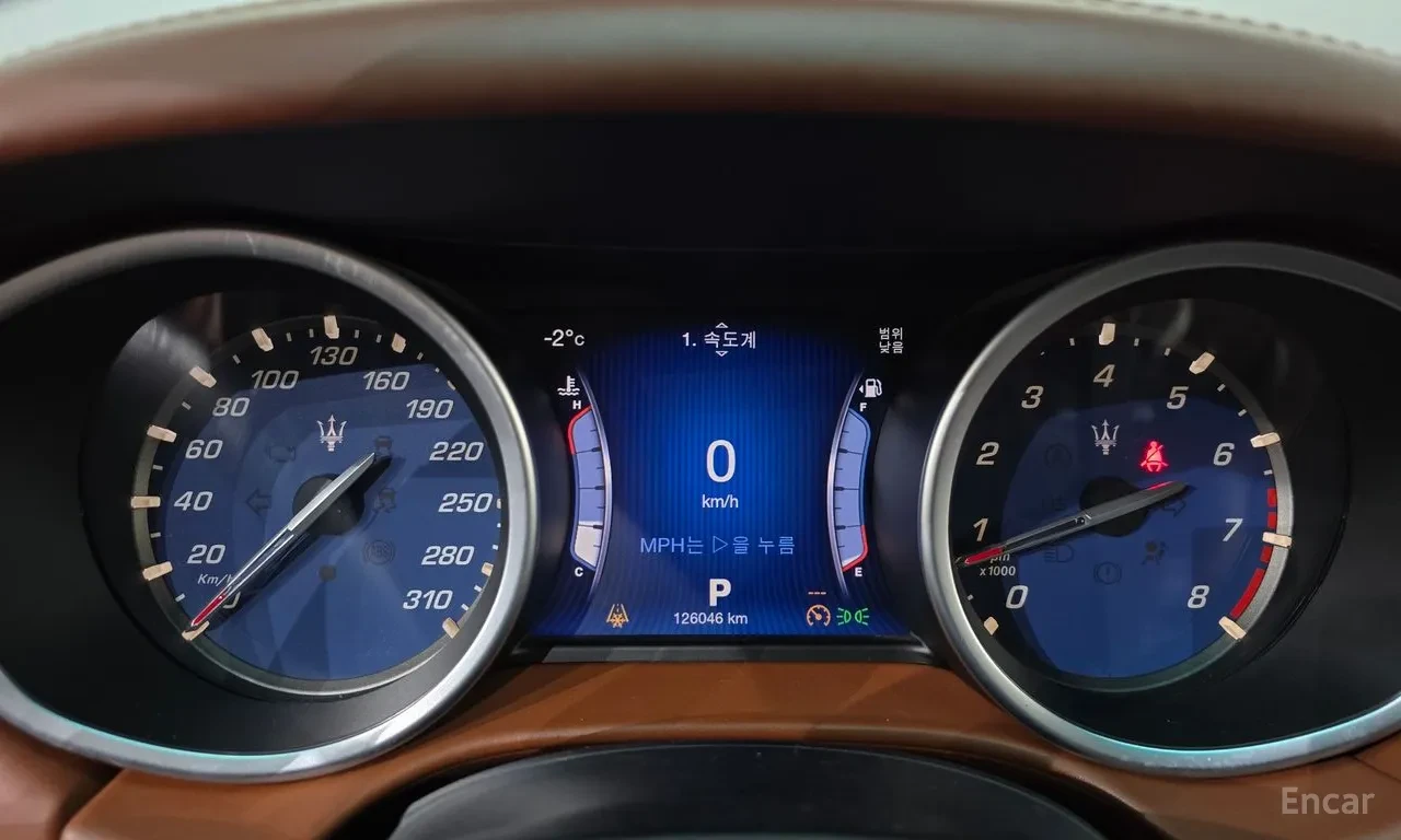 Maserati Ghibli 3.0S Q4, снимка 9 - Автомобили и джипове - 54727441
