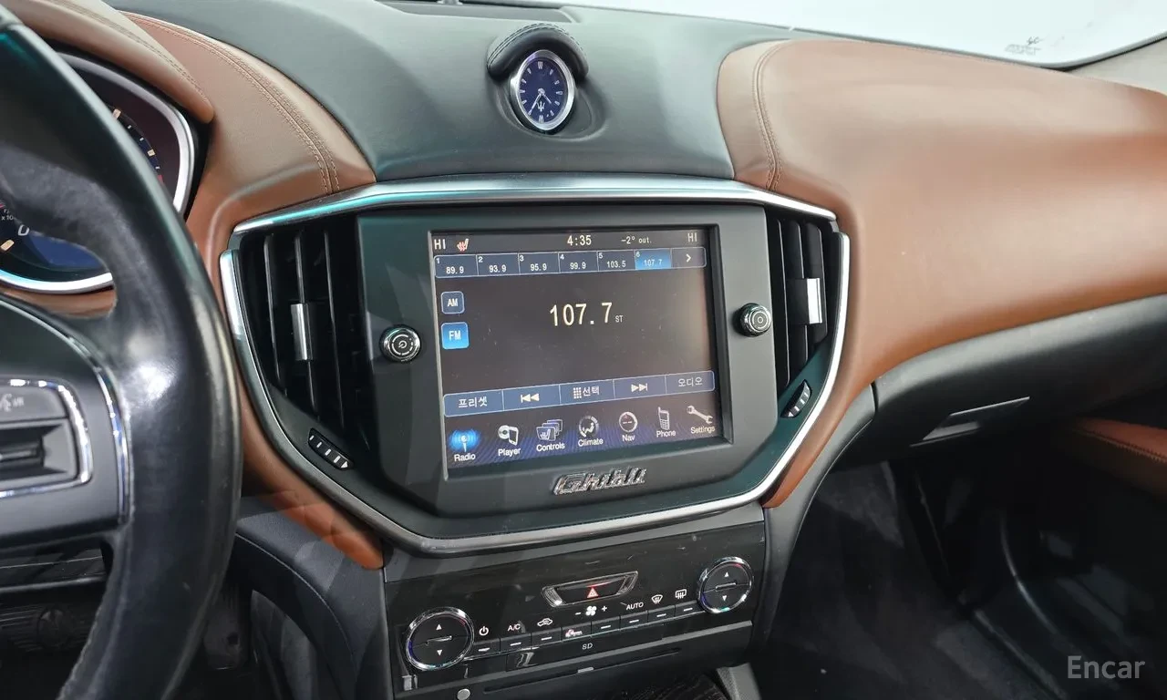 Maserati Ghibli 3.0S Q4, снимка 14 - Автомобили и джипове - 54727441