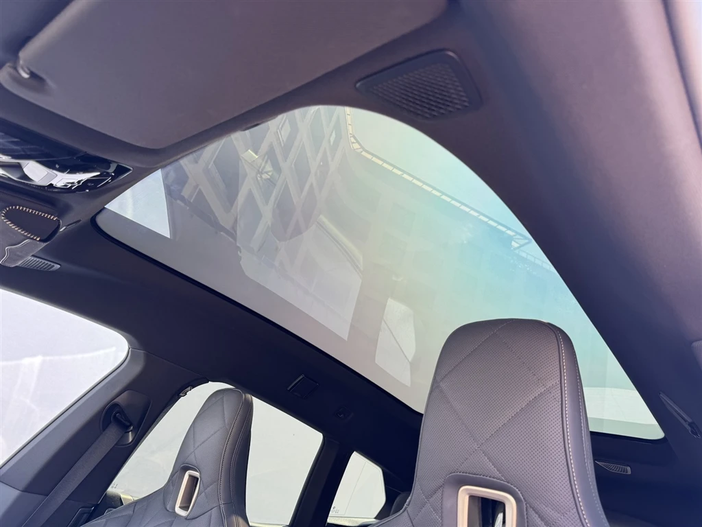 BMW iX xDrive40, снимка 10 - Автомобили и джипове - 54824287