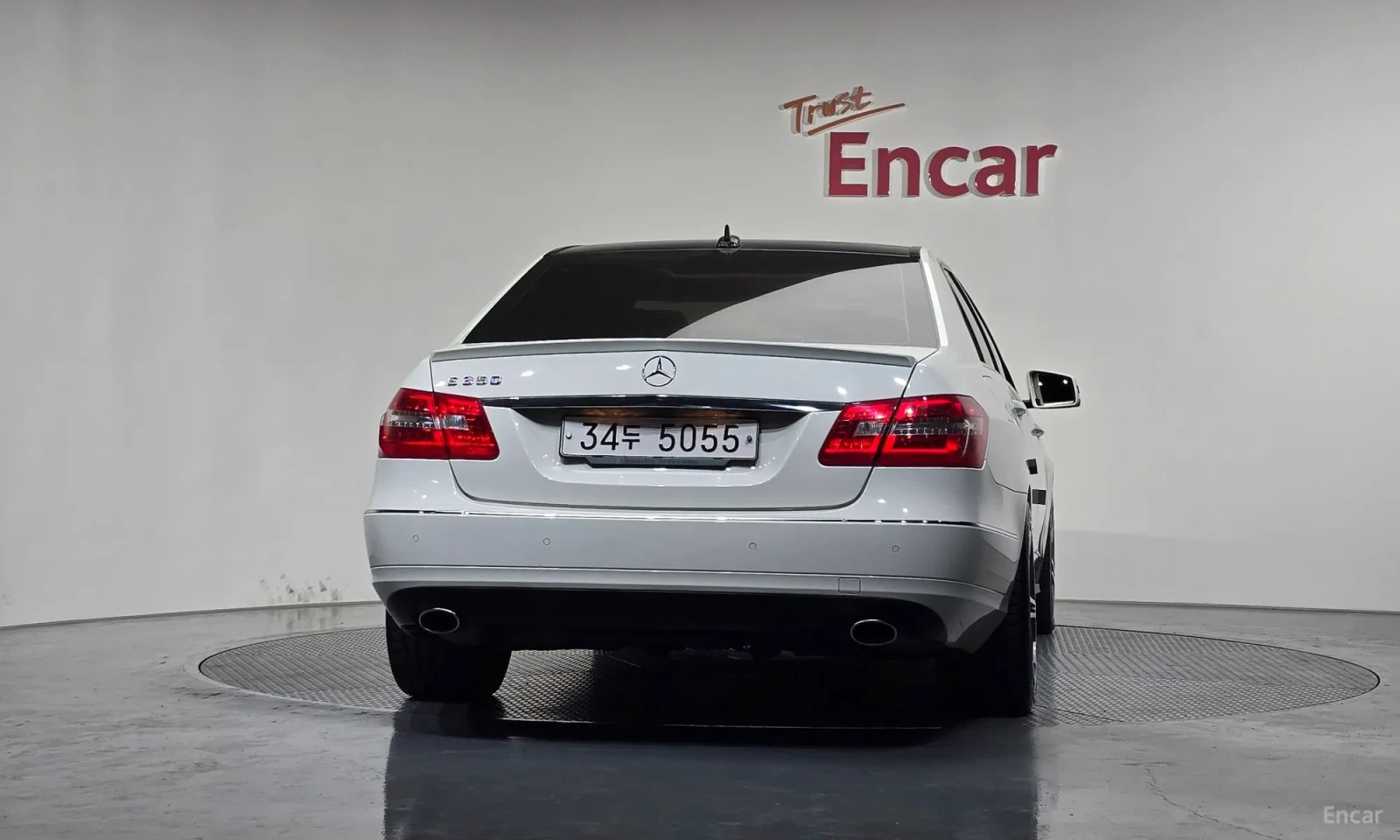 Mercedes-Benz E 300 113000KM!!!ELEGANCE, снимка 4 - Автомобили и джипове - 55045153