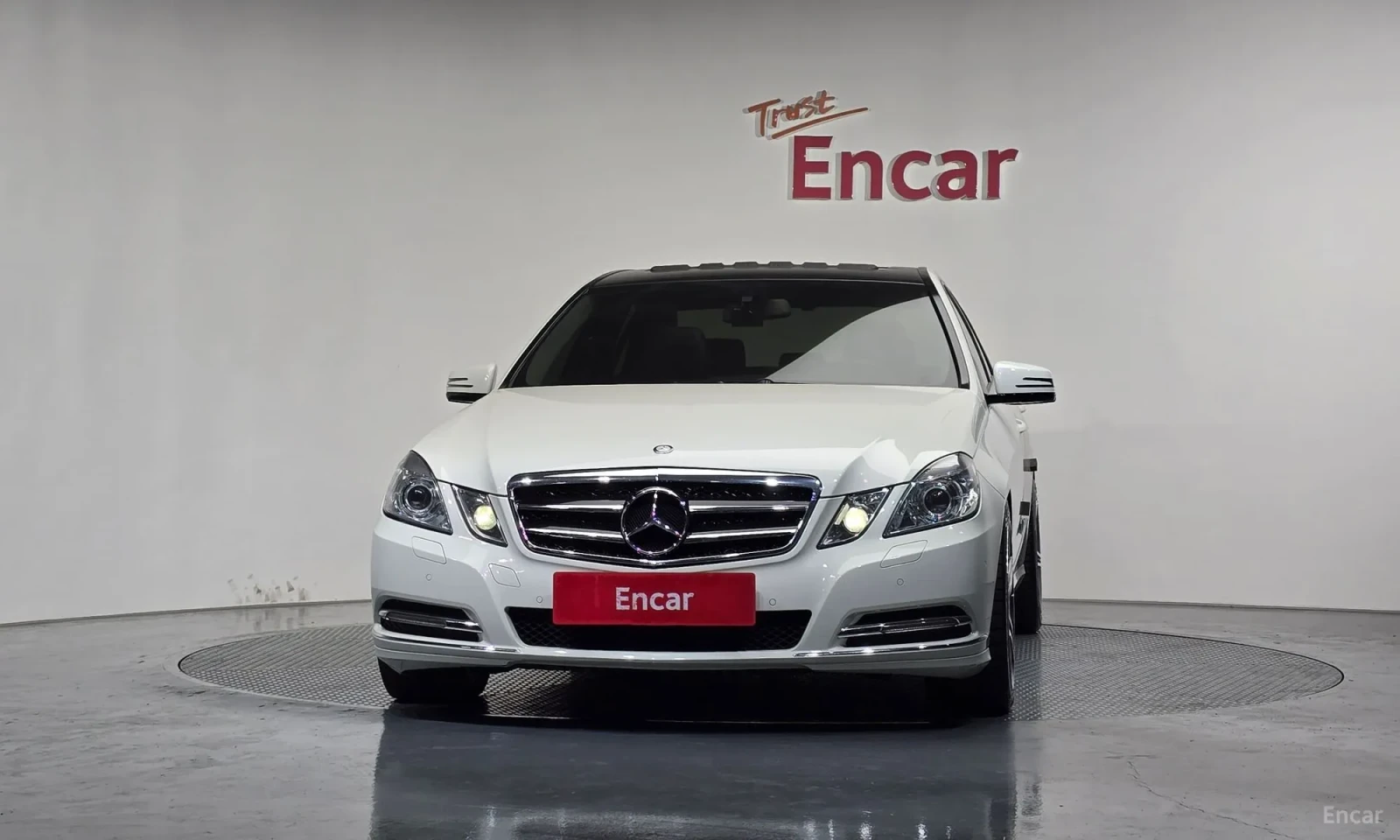 Mercedes-Benz E 300 113000KM!!!ELEGANCE, снимка 3 - Автомобили и джипове - 55045153