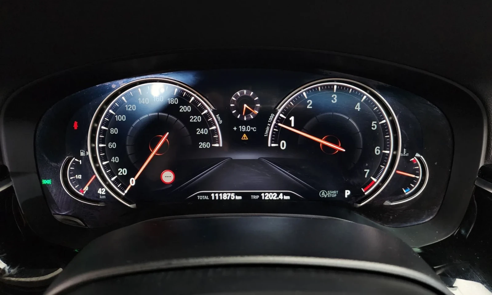 BMW 520 LUXURY* 111000KM!!!* UNIKAT, снимка 8 - Автомобили и джипове - 55188016