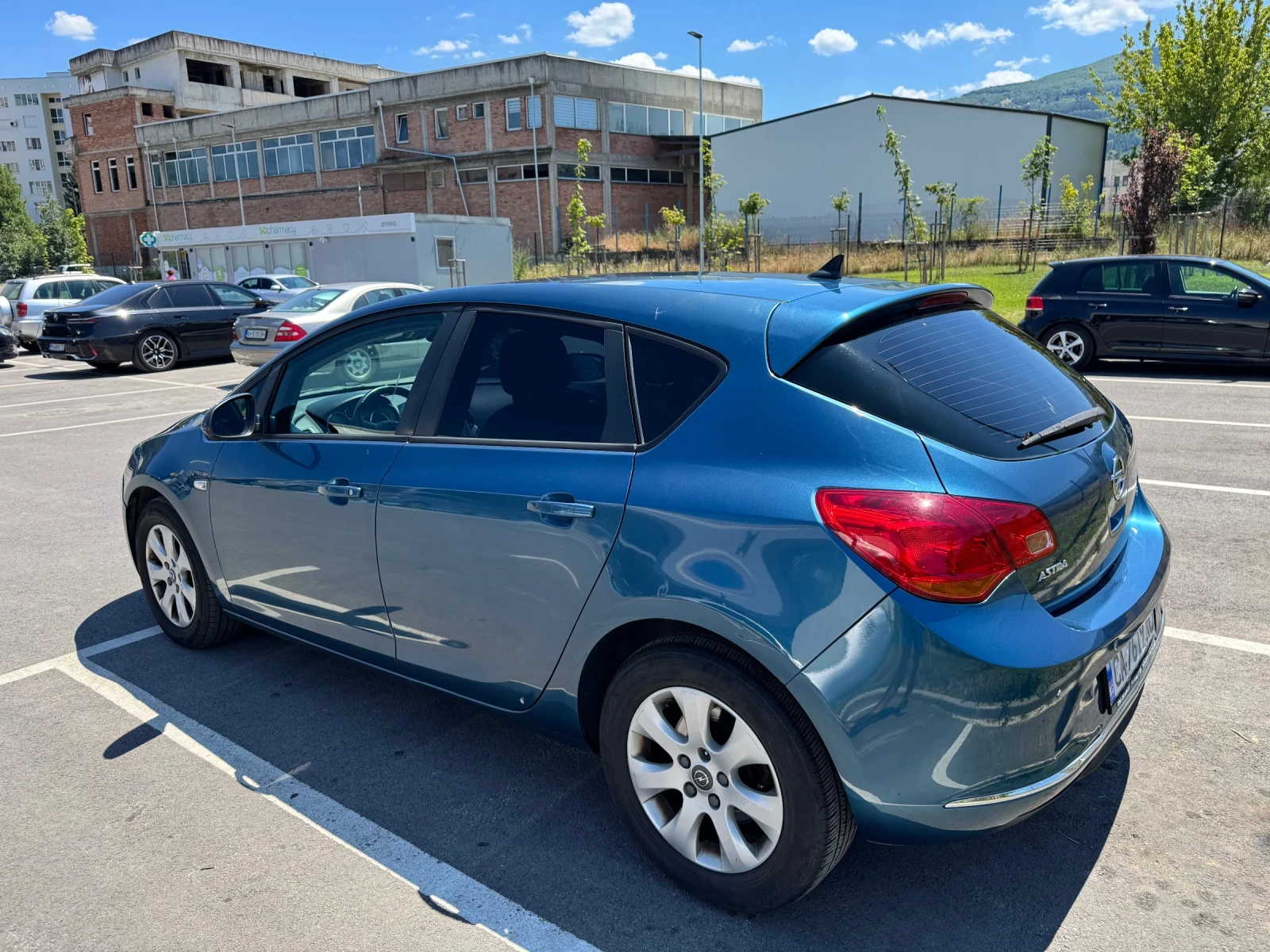 Opel Astra, снимка 6 - Автомобили и джипове - 55380371
