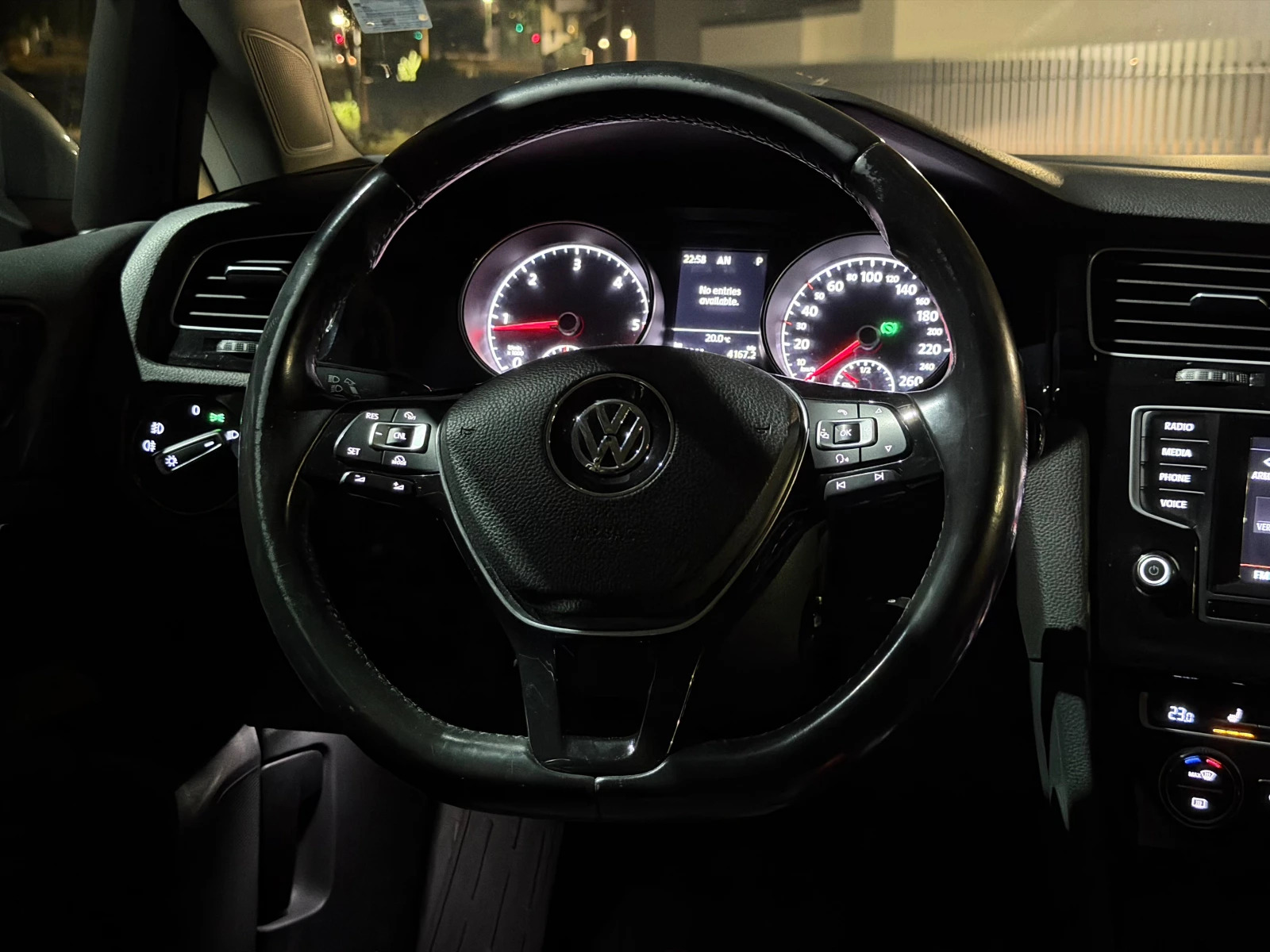 VW Golf, снимка 9 - Автомобили и джипове - 55793416