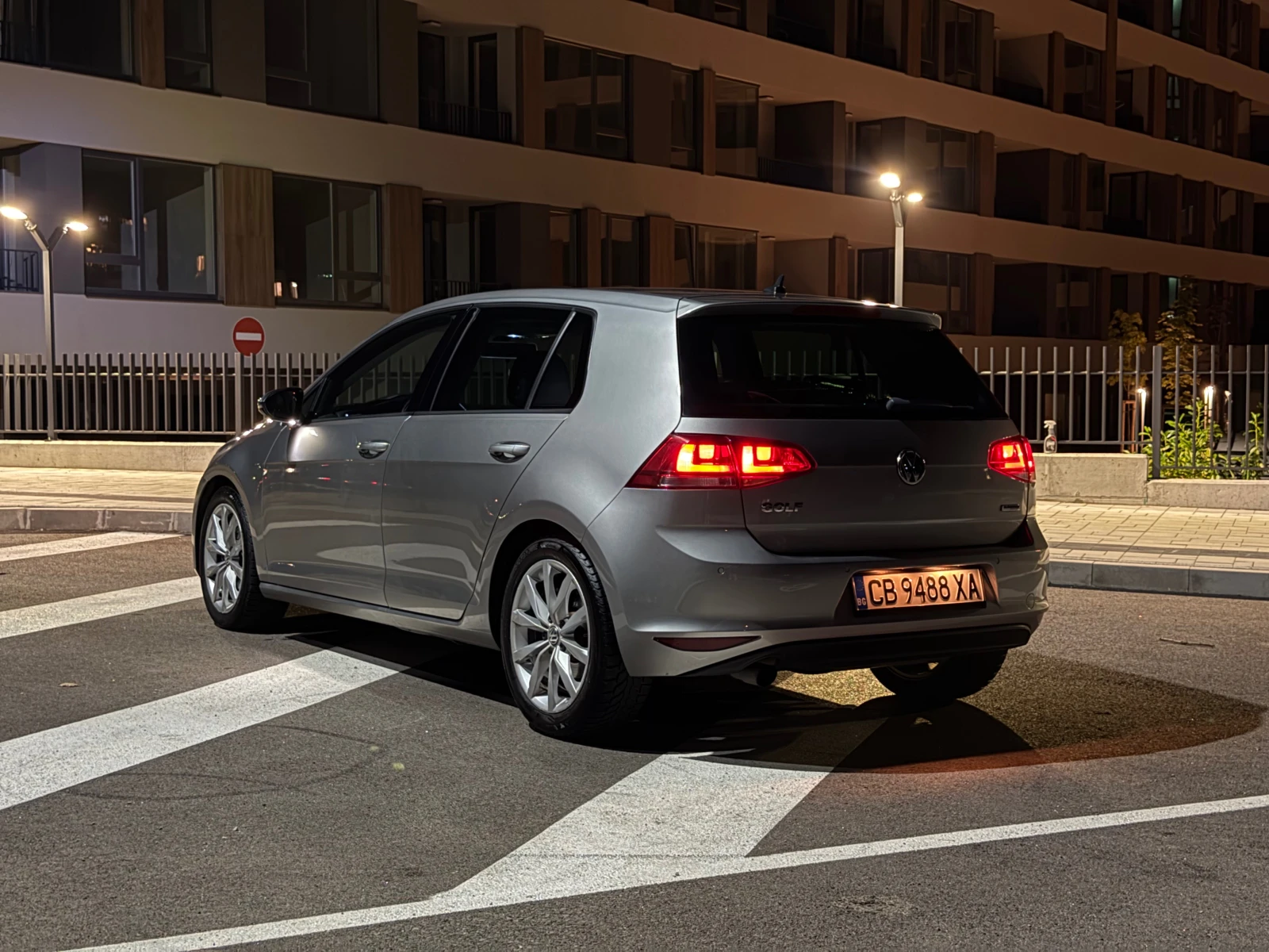 VW Golf, снимка 4 - Автомобили и джипове - 55793416