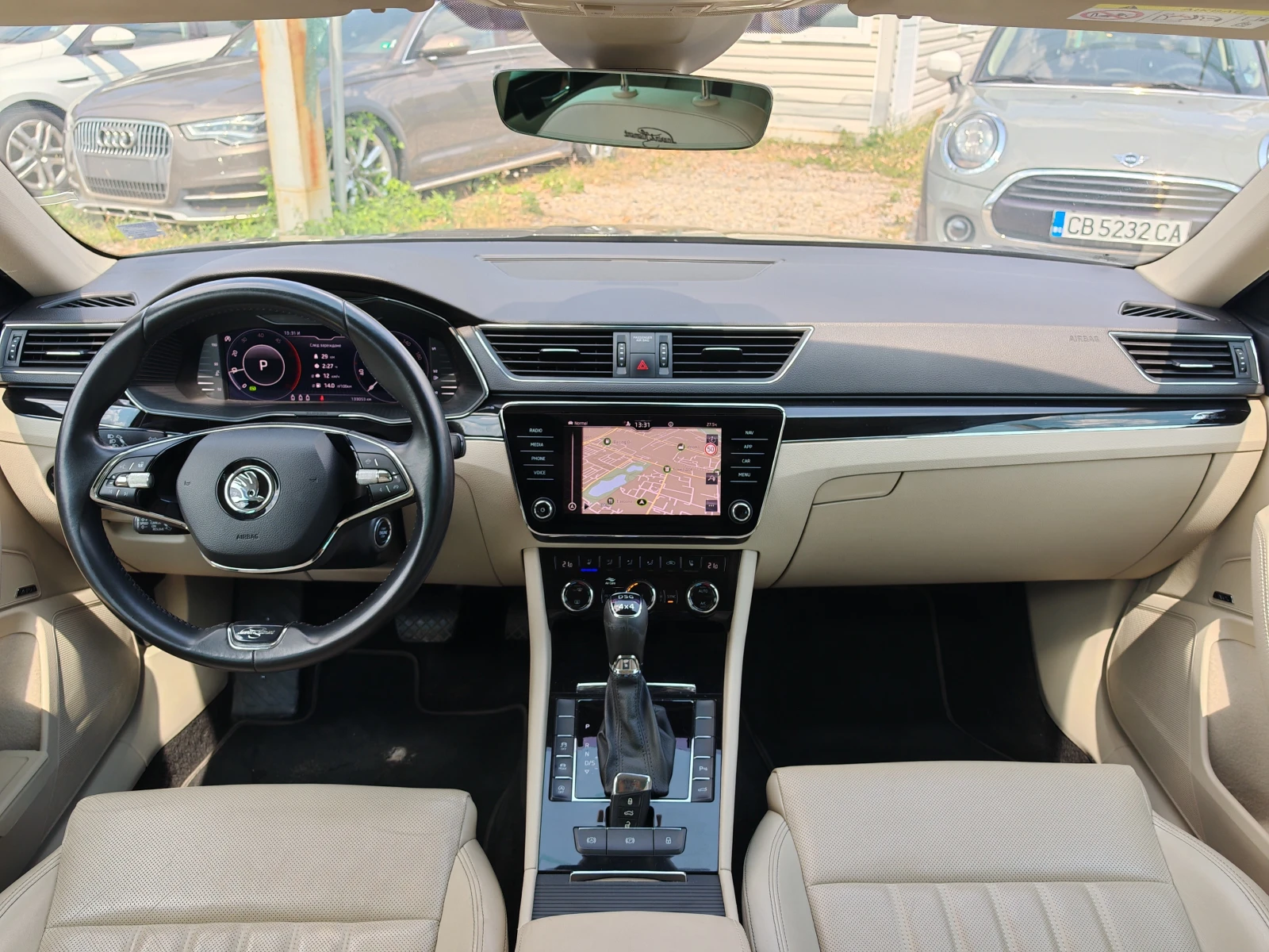 Skoda Superb 2.0TDI 4x4 DSG L&K, снимка 12 - Автомобили и джипове - 55803216