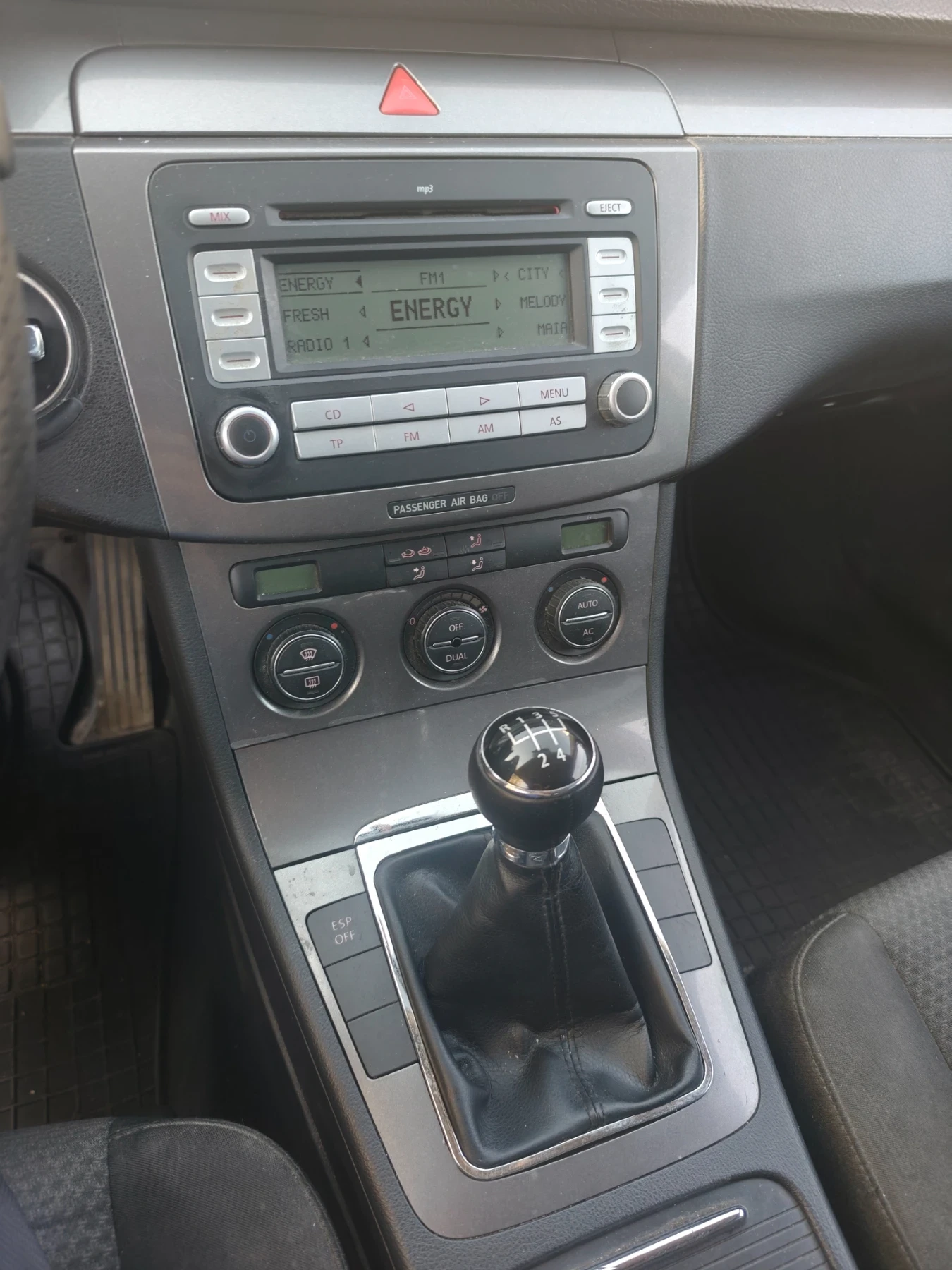 VW Passat, снимка 8 - Автомобили и джипове - 55891964