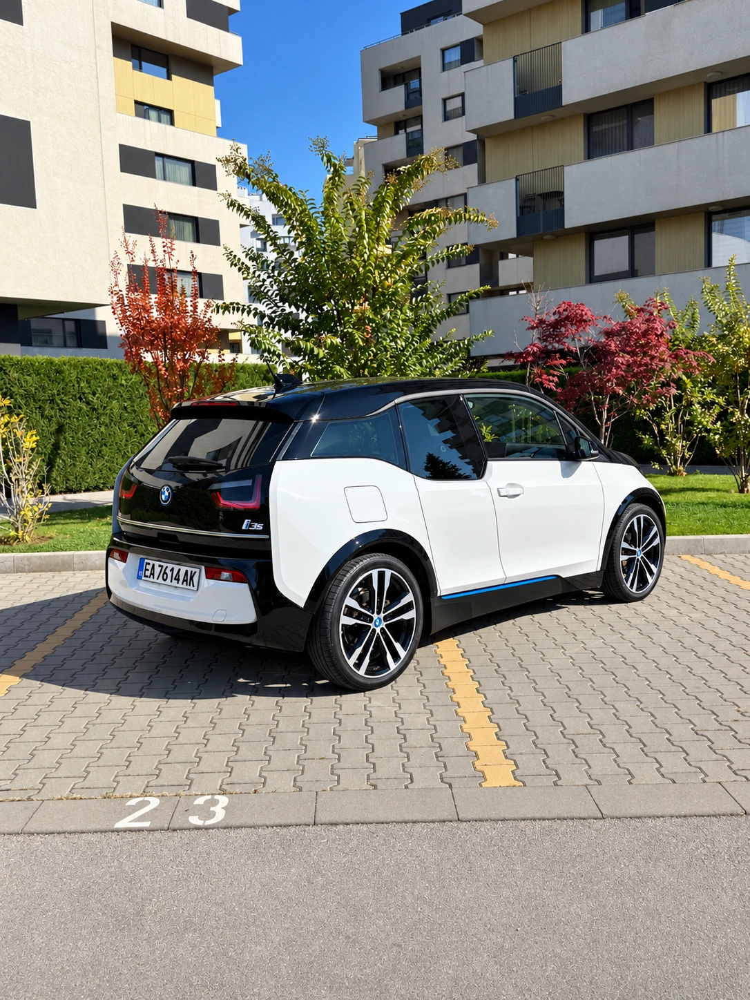 BMW i3 S 120Ah, 68800 km | Mobile.bg � ����������� 3