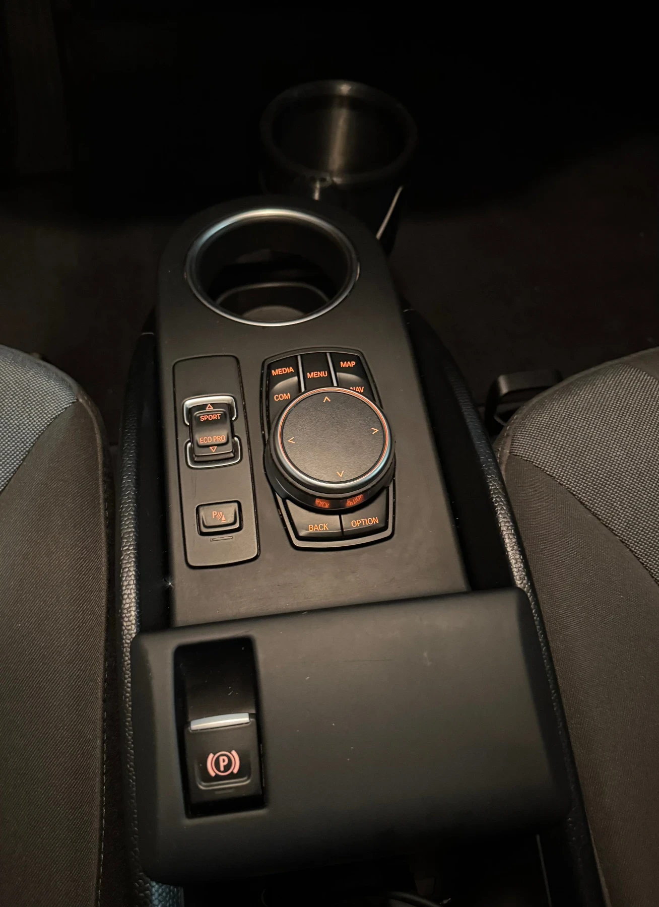 BMW i3 S 120Ah, Термопомпа, снимка 8 - Автомобили и джипове - 55941360