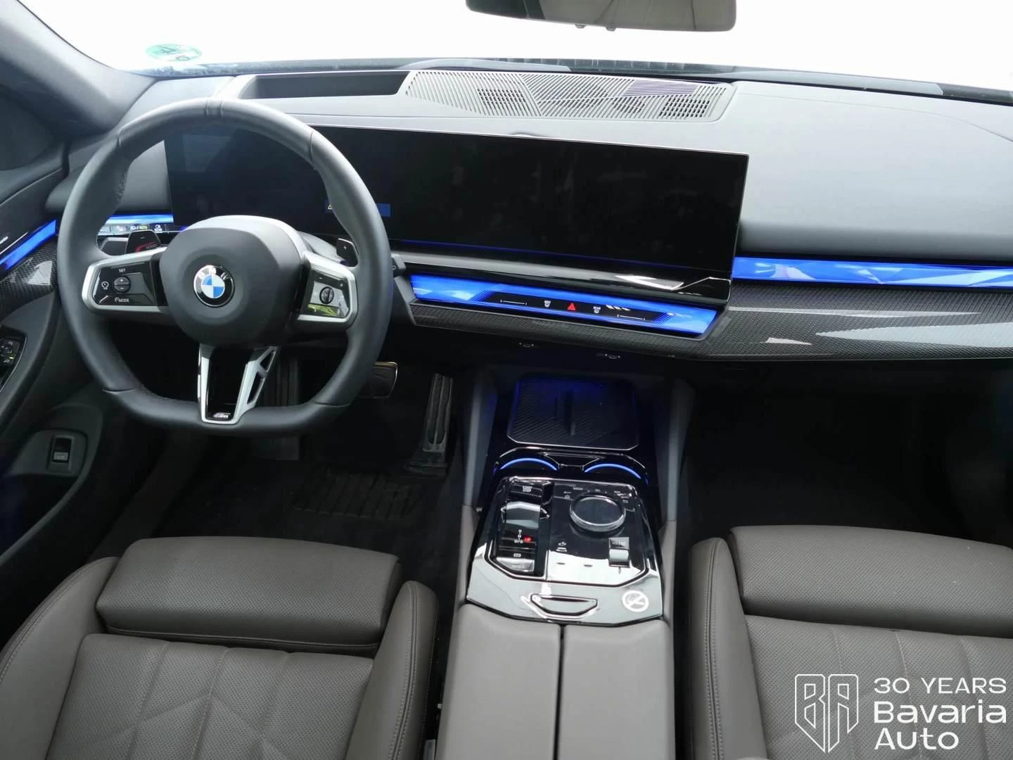 BMW 520 d Touring Steptronic, снимка 6 - Автомобили и джипове - 56596928
