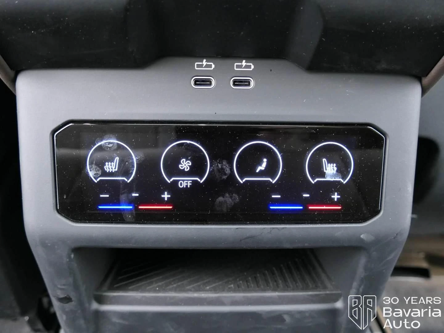 BMW 520 d Touring Steptronic, снимка 12 - Автомобили и джипове - 56596928