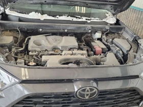 Toyota Rav4 XLE /CARFAX /Кожа/Подгрев/4х4/Панорама, снимка 15