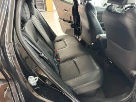 Toyota C-HR Black Edition, снимка 10