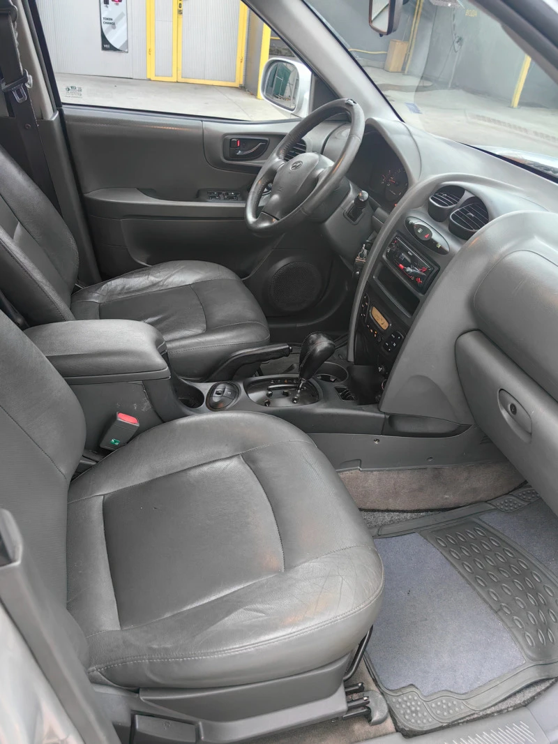 Hyundai Santa fe, снимка 12 - Автомобили и джипове - 47794658