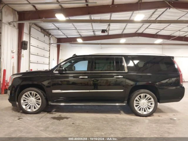 Cadillac Escalade ESV PLATINUM * КЛИП НА ДВИГАТЕЛ* , снимка 8 - Автомобили и джипове - 47851529