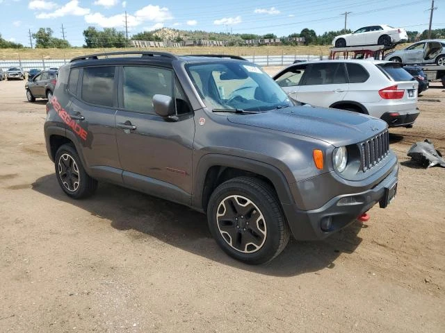 Jeep Renegade 2.4L 4 4x4 w/Front Whl Drv - изображение 7
