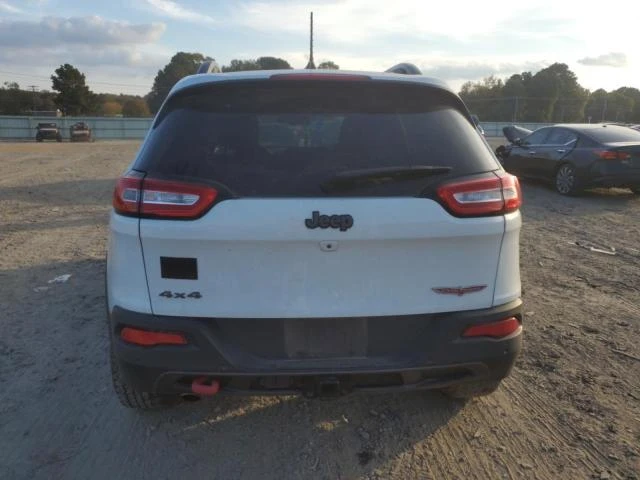 Jeep Cherokee 2.4L 4 4x4 w/Front Whl Drv, снимка 12 - Автомобили и джипове - 52937298