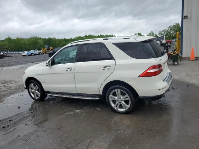Mercedes-Benz ML 350 4MATIC* CARFAX* Кожа* Камера* Подгрев*  - изображение 2