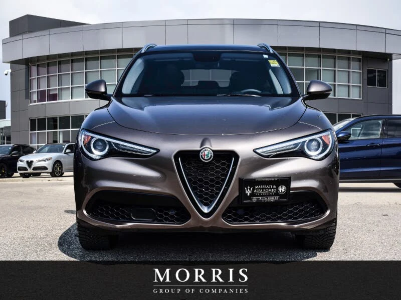 Alfa Romeo Stelvio Ti AWD* CARFAX* АвтоКредит* (ЦЕНА ДО БГ), снимка 2 - Автомобили и джипове - 53245068
